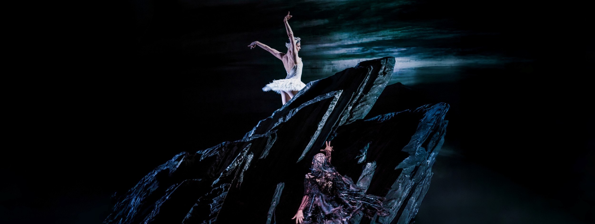 04 25 Swan Lake Landscape2