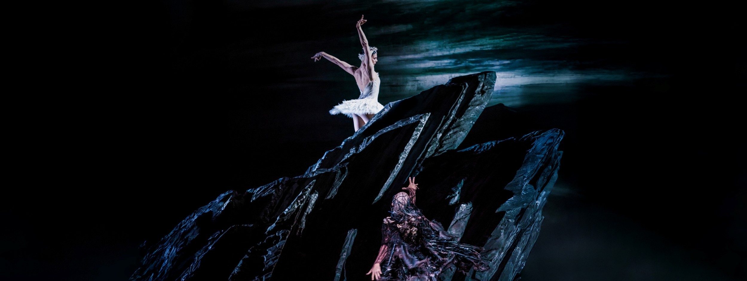 04 25 Swan Lake Landscape2