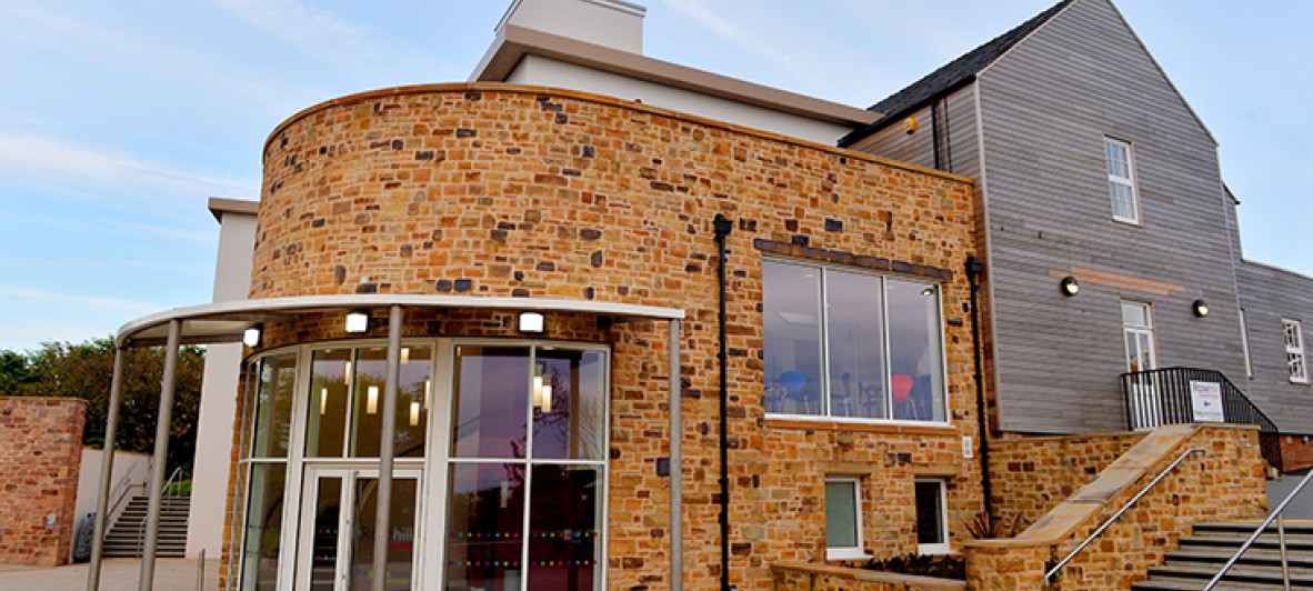 Rosehill Exterior Pic Tom Kay 733wide