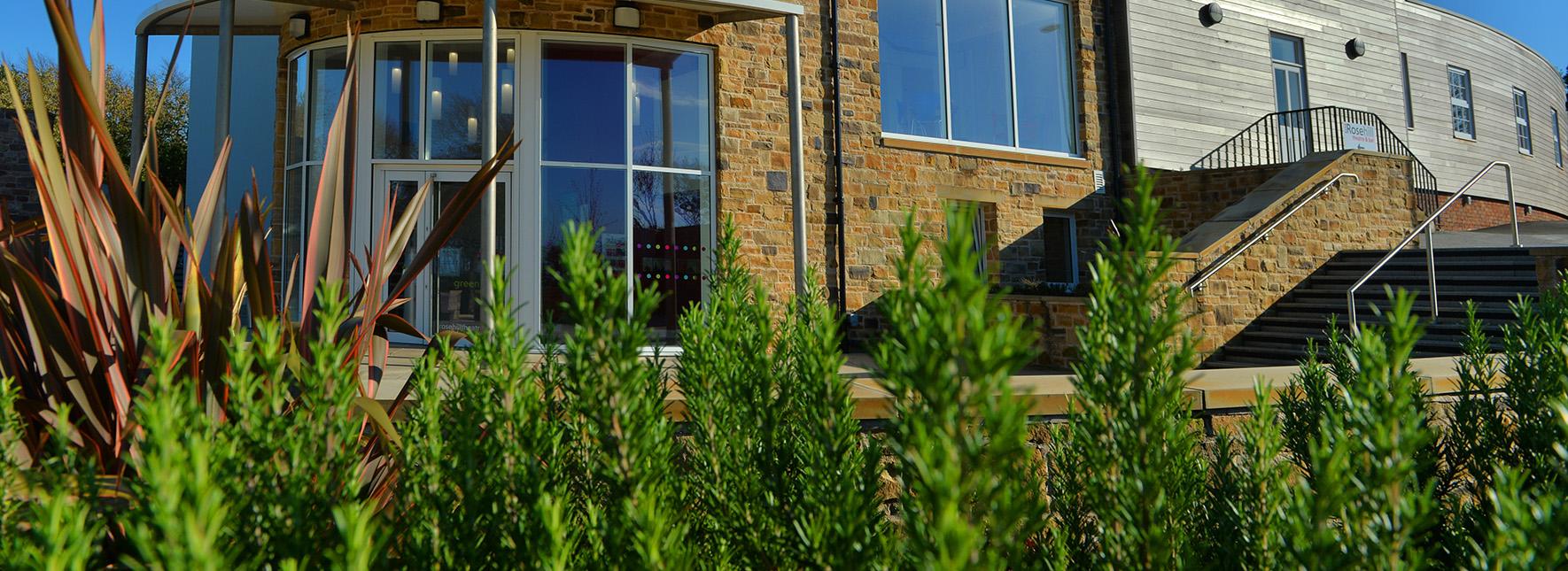 Theatre Ext Plants Header 1770x645